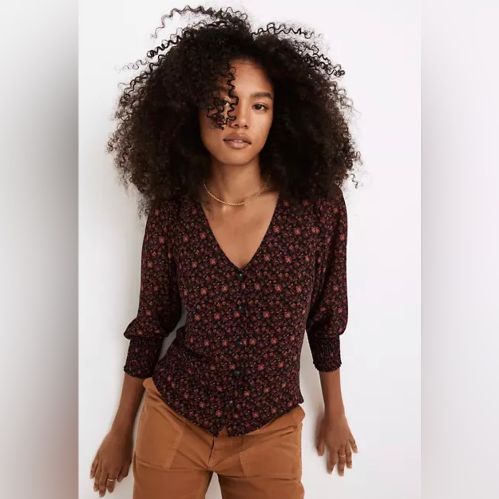 Madewell - Georgette Smocked-Cuff Button-Front Top in Orchard Floral